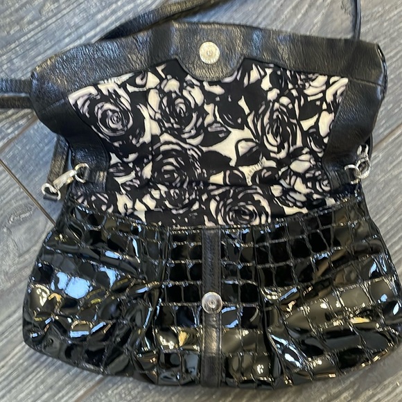 Vintage Brighton Nolita Black Patent Croc Crossbody Wristlet Clutch - Picture 2 of 5
